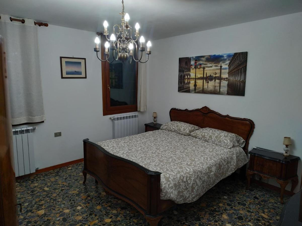 Guizzo Apartment Venezia Luaran gambar