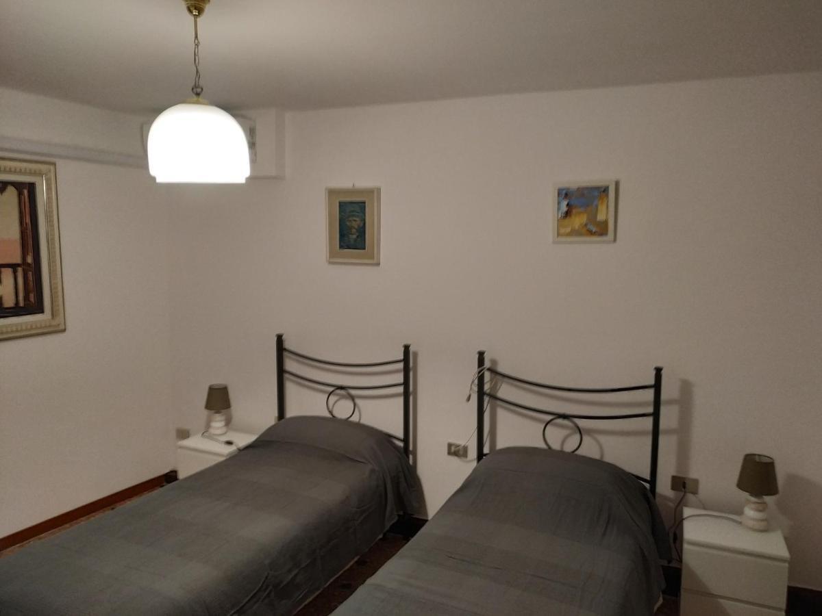 Guizzo Apartment Venezia Luaran gambar