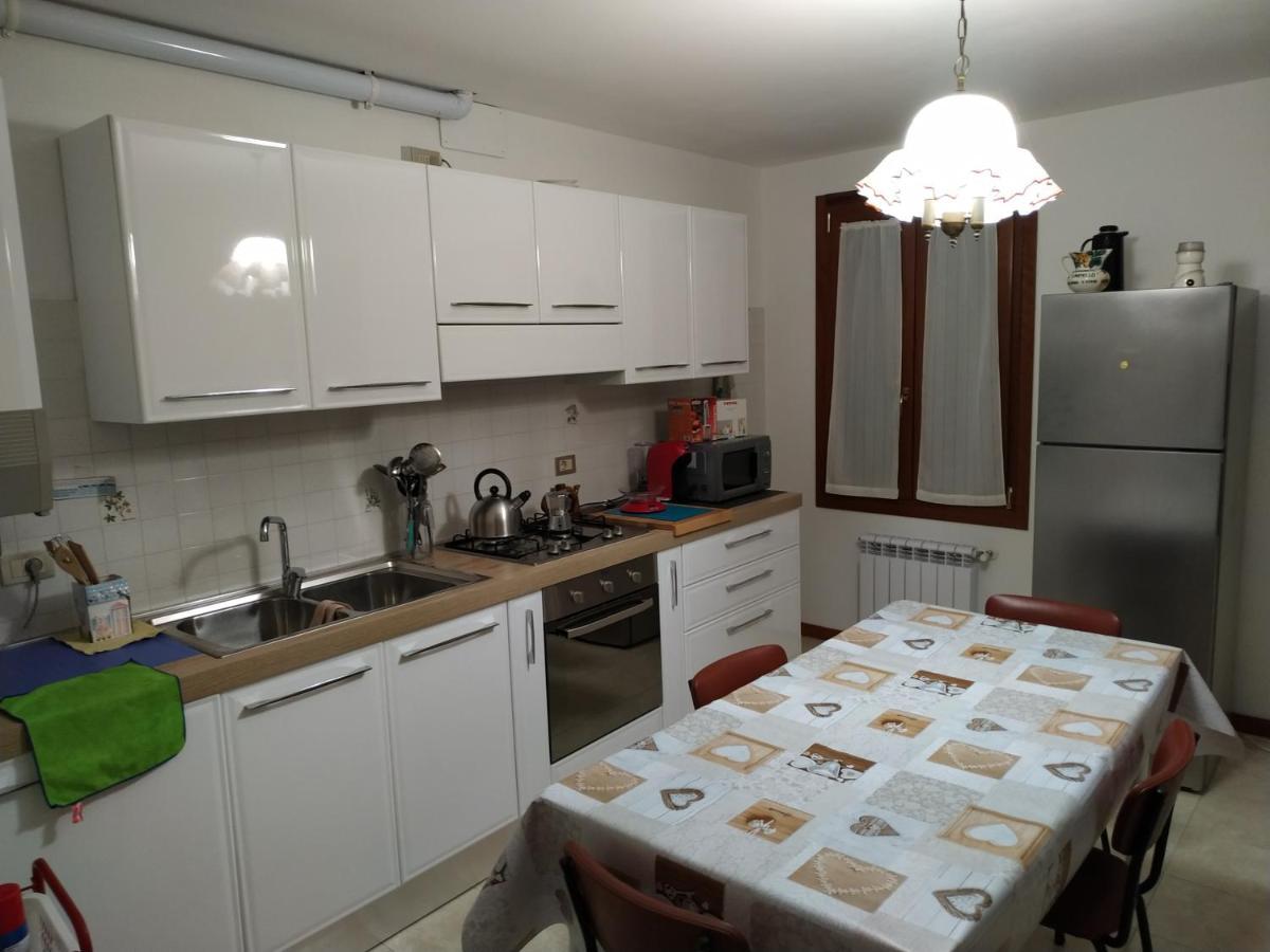 Guizzo Apartment Venezia Luaran gambar